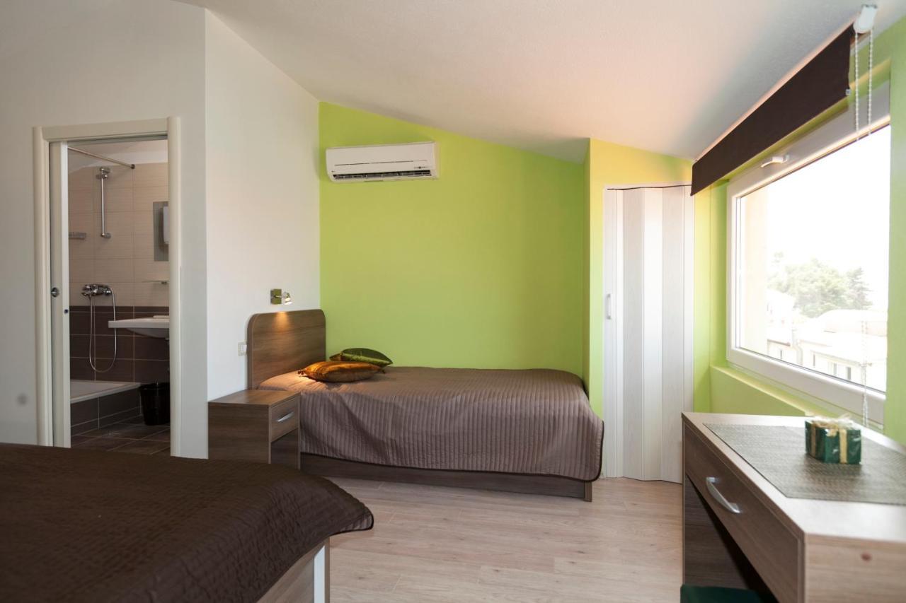 Apartmani Iva Tučepi Exteriér fotografie