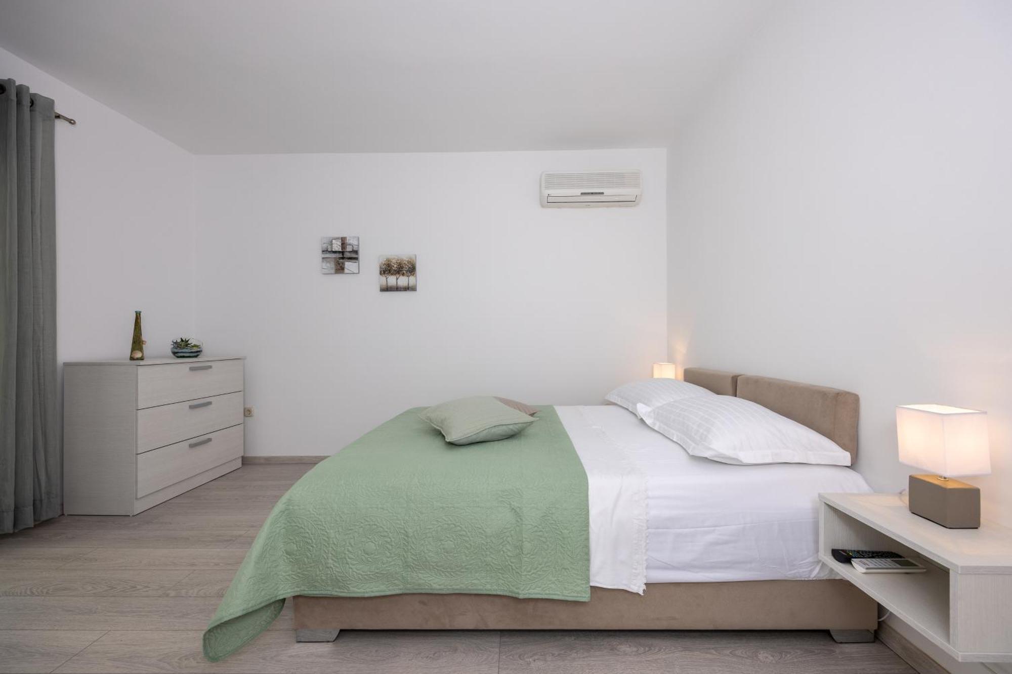 Apartmani Iva Tučepi Exteriér fotografie